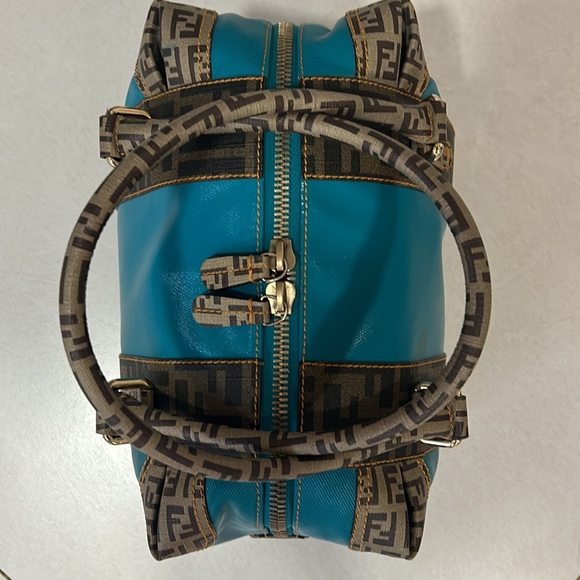 Vintage Fendi Boston bag - Picture 4 of 13